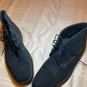 JOHNSTON AND MURPHY DARK BLUE SUADE SHOES